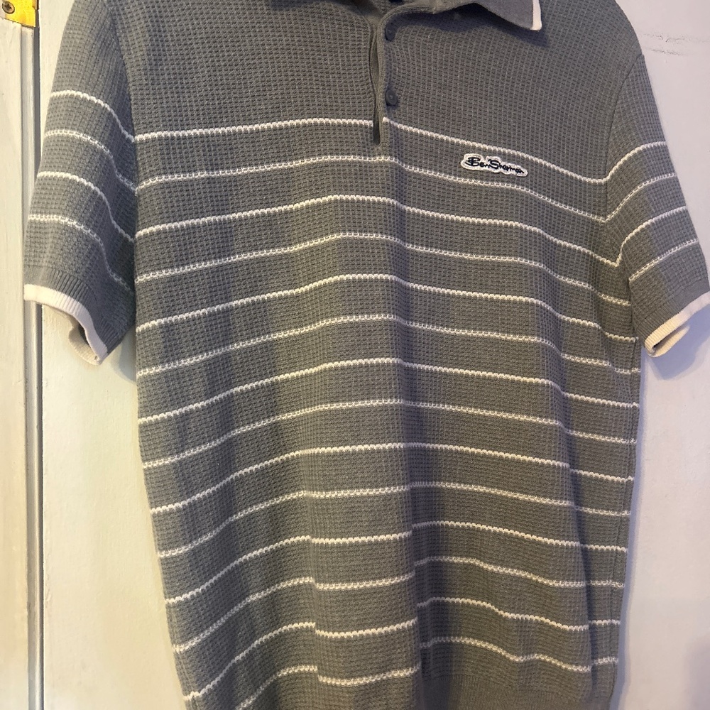 Ben Sherman waffle texture gray and white striped polo shirt